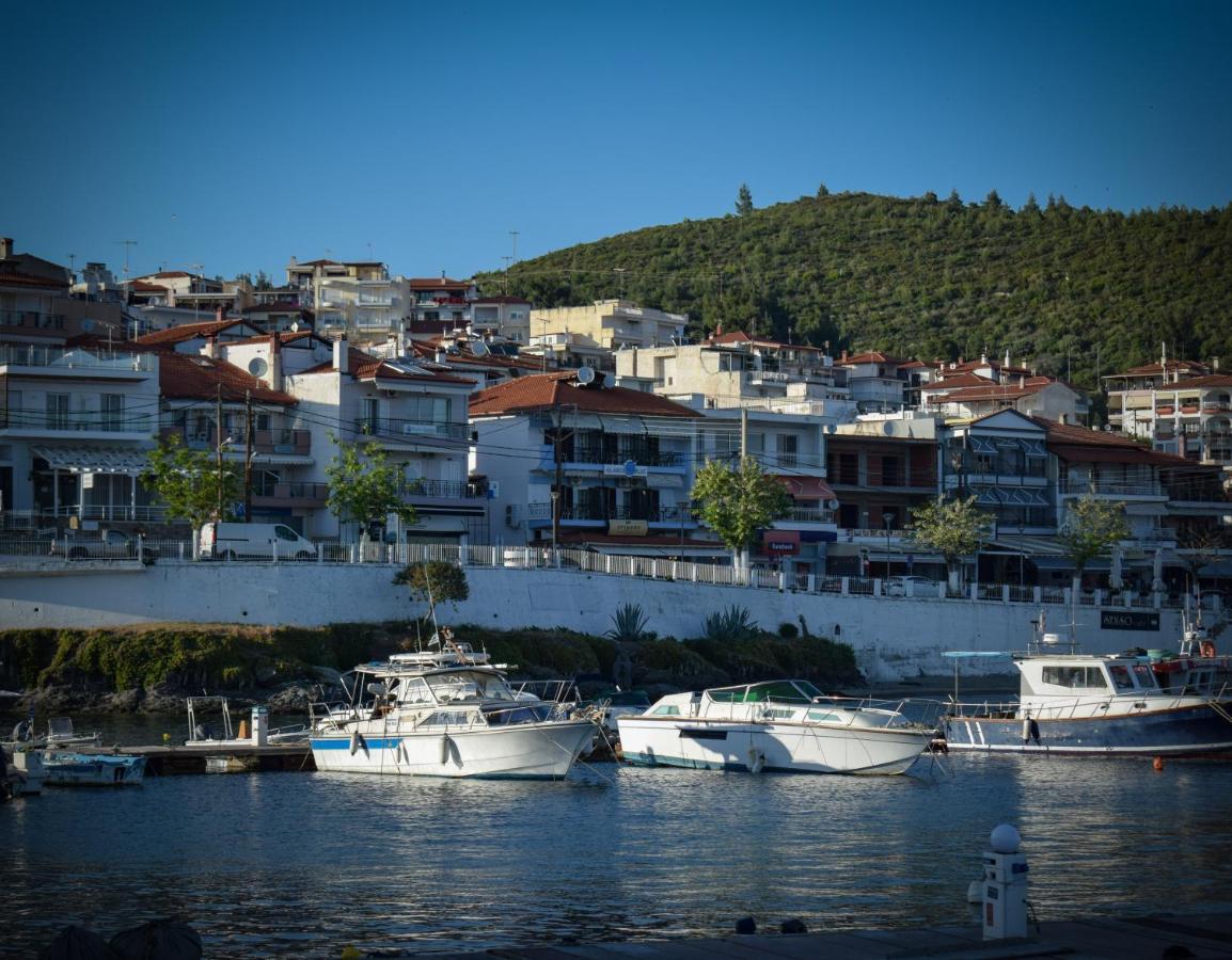 Glaros Blue Hotel Neos Marmaras Exterior photo